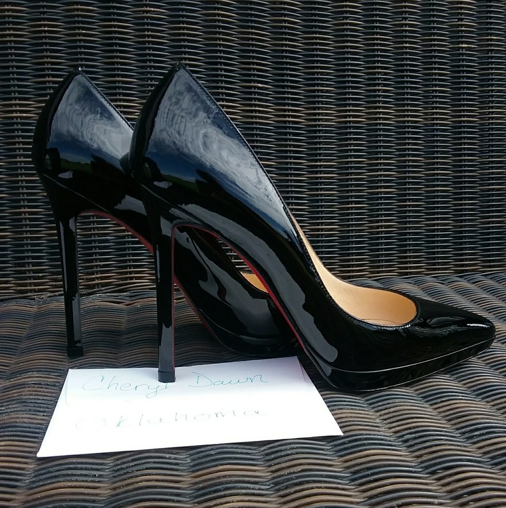 Authentic Christian Louboutin Pigalle Plato 120